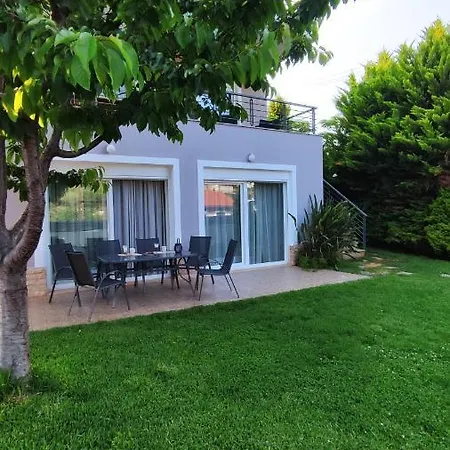 Urbi Garden Apartment Artemida  Exterior photo